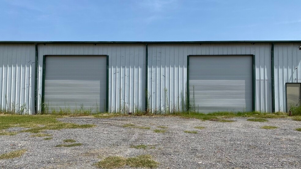 11519 Alta Vista Rd, Fort Worth, TX for sale - Building Photo - Image 2 of 5