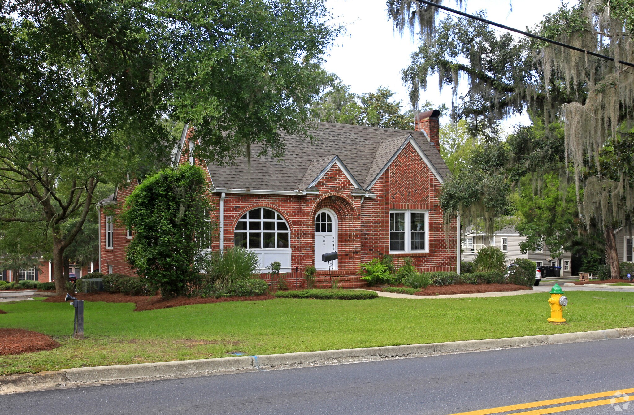 905 E Park Ave, Tallahassee, FL for lease Primary Photo- Image 1 of 13