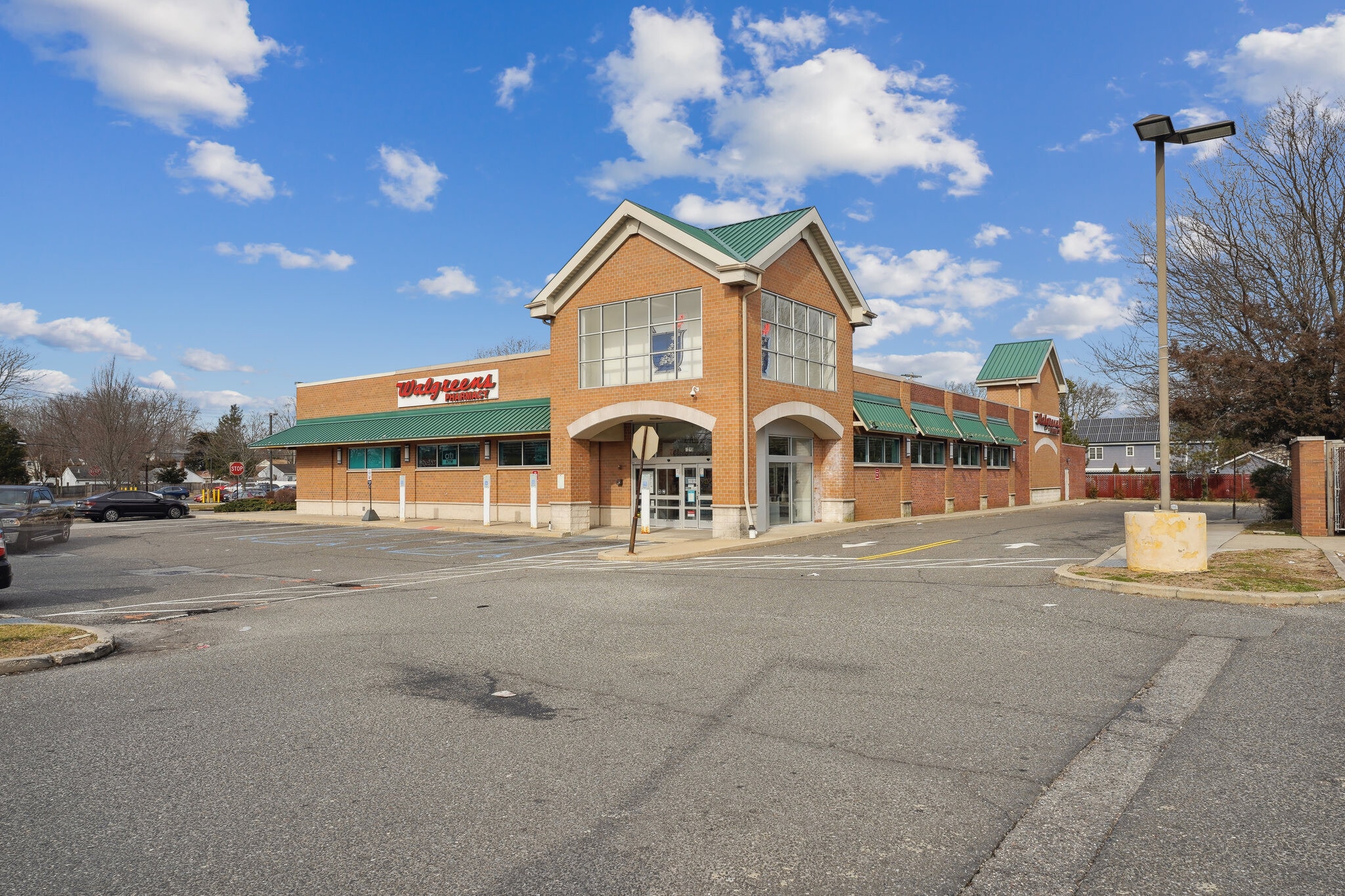 2215 Middle Country Rd, Centereach, NY for lease Primary Photo- Image 1 of 17