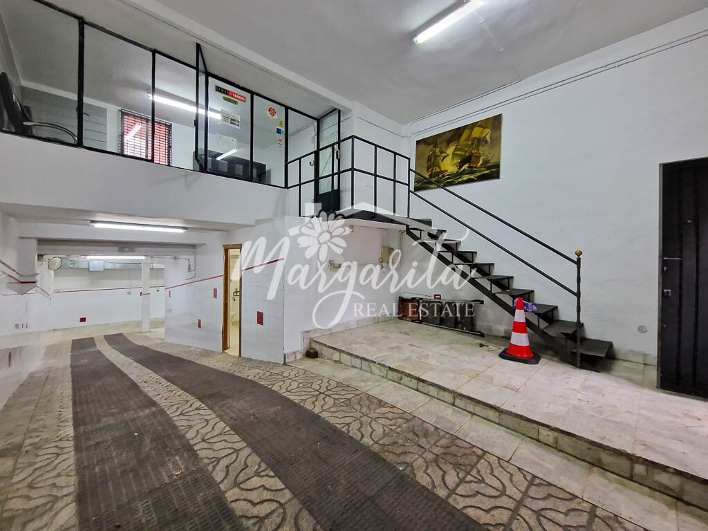 Multifamily in Madrid, Madrid for sale Building Photo- Image 1 of 8
