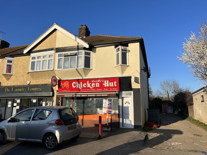 70 Rainham Rd, Rainham for sale - Building Photo - Image 1 of 2