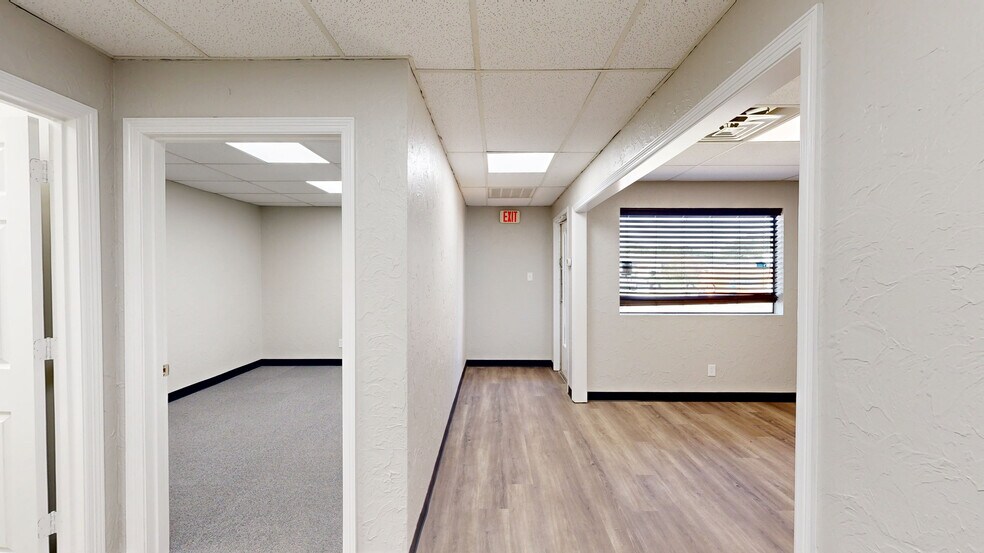 1663 Hickory Dr, Haltom City, TX à louer - Numérisation 3D de Matterport - Image 3 de 27