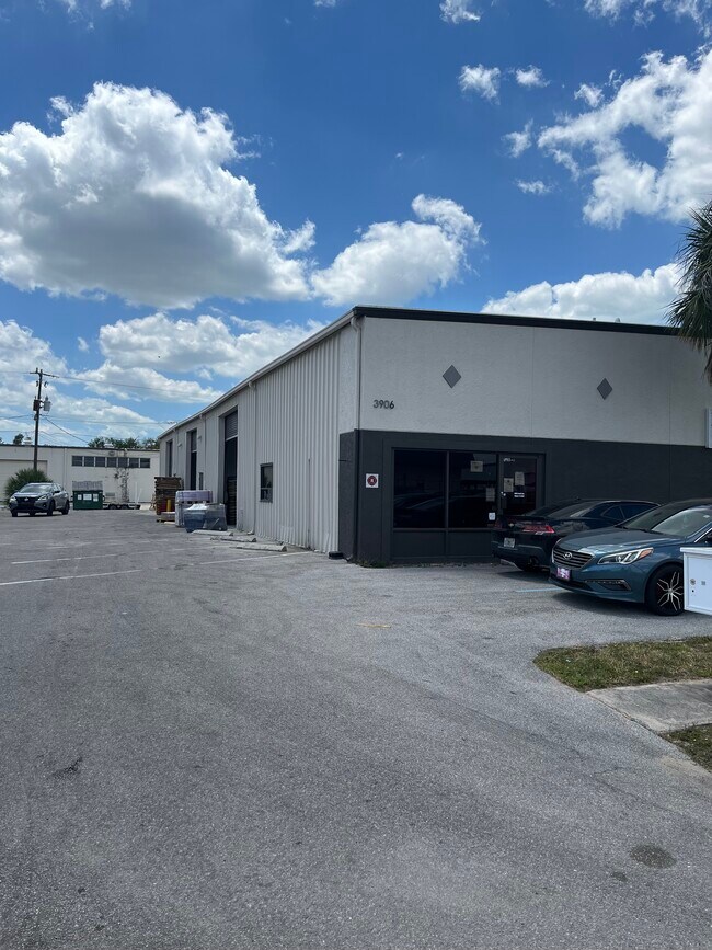 More details for 3906 Arnold Ave, Naples, FL - Industrial for Lease