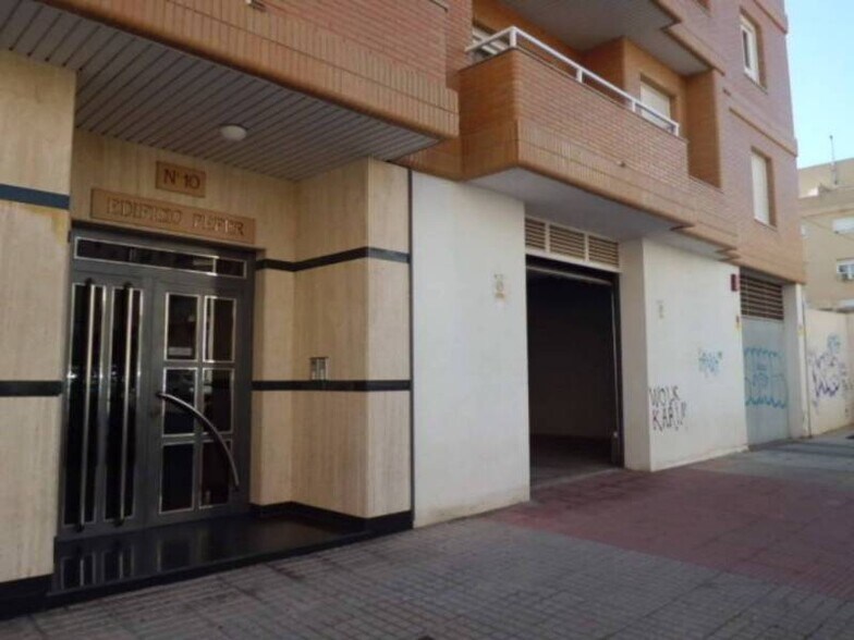 Commerce de détail dans El Ejido, Almería à vendre - Photo du bâtiment - Image 2 de 8