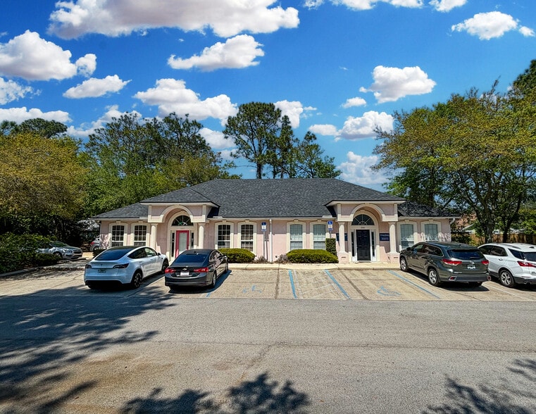 13119 Professional Dr, Jacksonville, FL for sale - Building Photo - Image 2 of 10