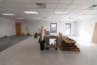 2010 E Algonquin Rd, Schaumburg, IL à louer Photo intérieure- Image 2 de 6