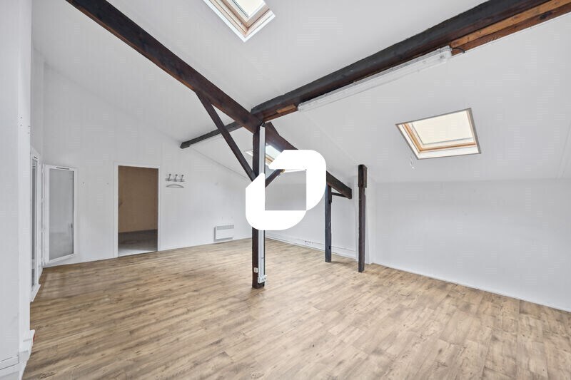 Flex in Malakoff for sale Interior Photo- Image 1 of 15