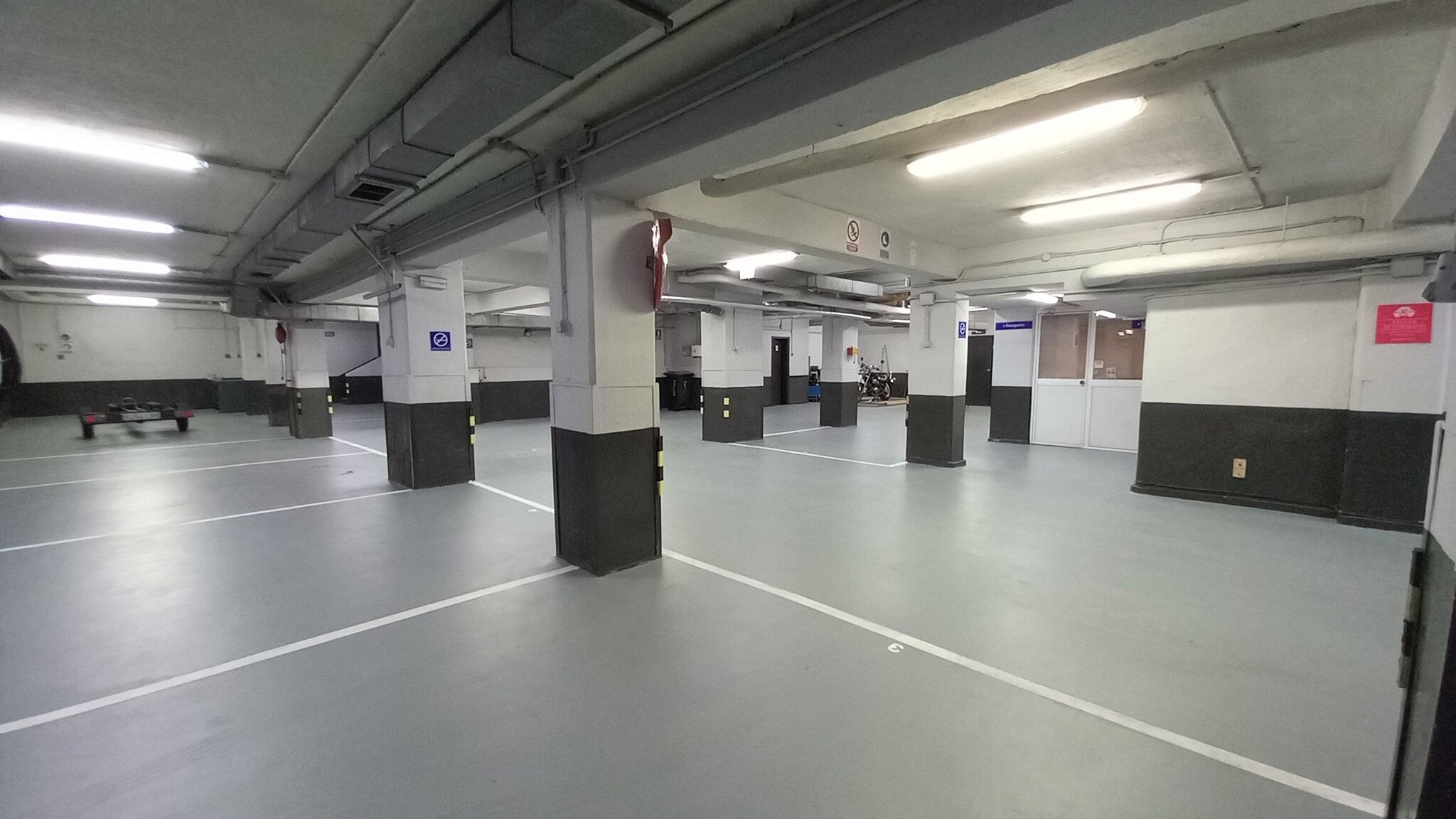 Avenida General Perón, 3, Madrid, Madrid à louer Photo intérieure- Image 1 de 1