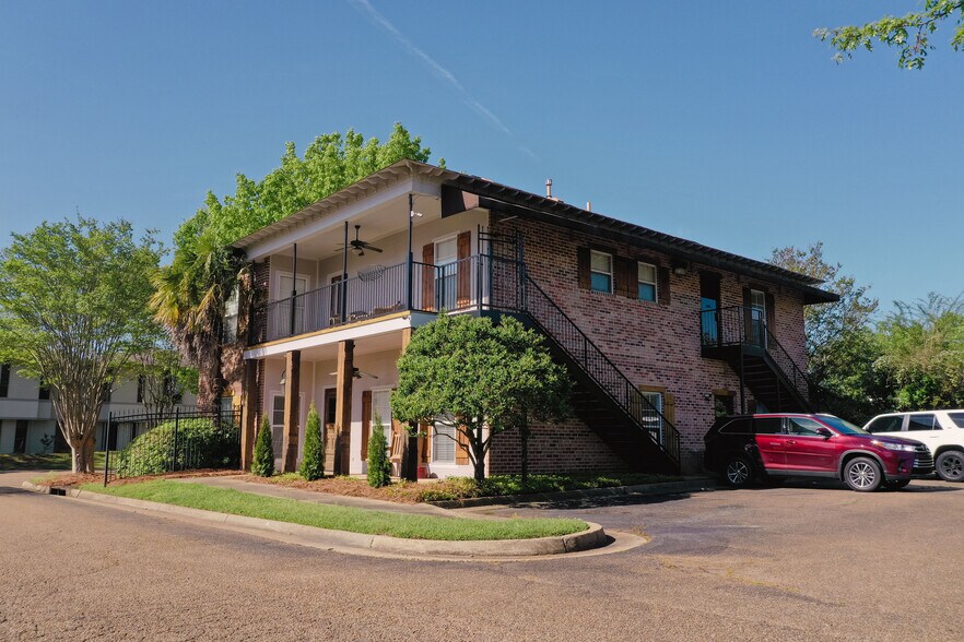 40 Northtown Dr, Jackson, MS à vendre - Photo du bâtiment - Image 2 de 19