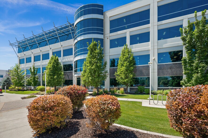 1180 S 630 E, American Fork, UT à louer - Photo du bâtiment - Image 2 de 3