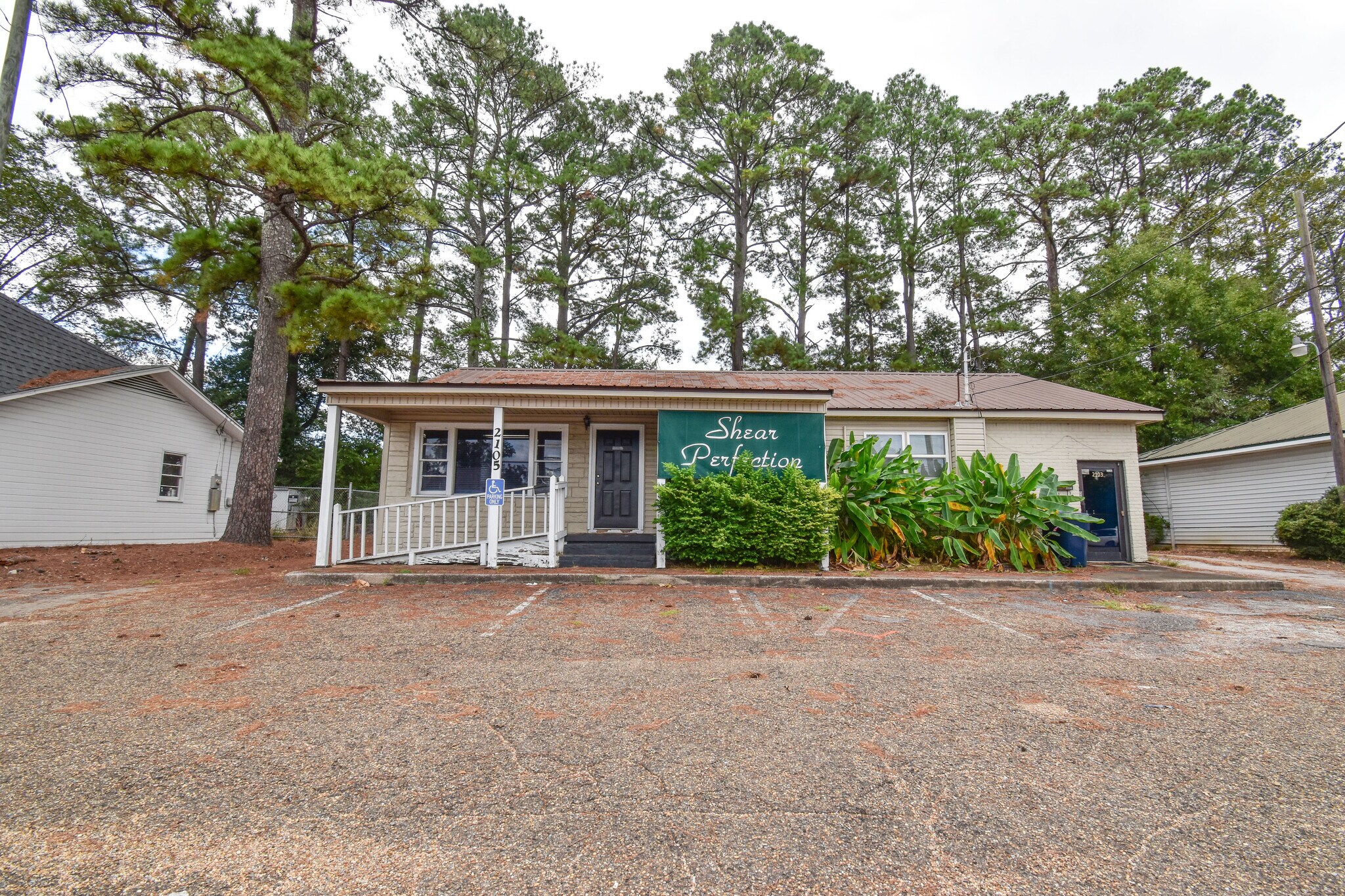 2105 Lurleen B Wallace Blvd, Northport, AL à vendre Photo principale- Image 1 de 6