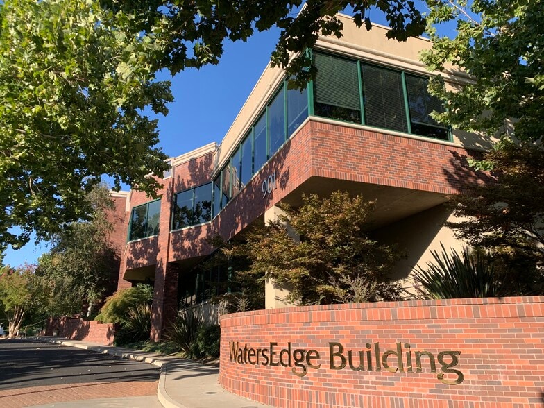 901 Bruce Rd, Chico, CA for lease - Building Photo - Image 2 of 10