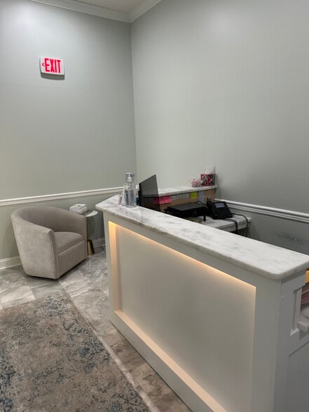 1633 Race Track Rd, Saint Johns, FL for sale - Lobby - Image 2 of 17