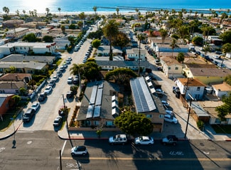 More details for 2104-2110 Bacon St, San Diego, CA - Multifamily for Sale