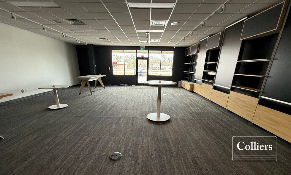 360-370 Spartanburg Hwy, Lyman, SC à louer - Photo du bâtiment - Image 3 de 6