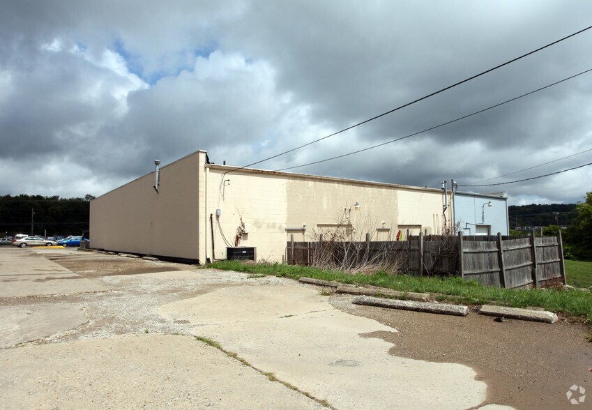 280-328 E Main St, Mansfield, OH à louer - Photo du bâtiment - Image 2 de 10