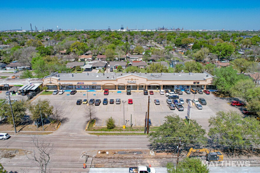 5455 Allendale Rd, Houston, TX à vendre - Photo du bâtiment - Image 1 de 3