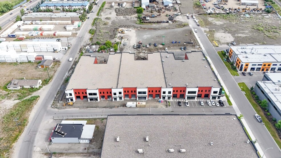 4605 34 St, Vernon, BC for lease - Building Photo - Image 2 of 25