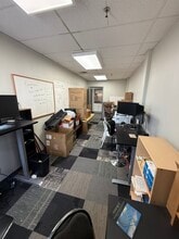 5877 Commerce St, Pittsburgh, PA for lease Interior Photo- Image 2 of 3
