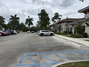 10600 Griffin Rd, Cooper City, FL à louer Photo du bâtiment- Image 1 de 1