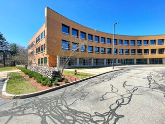 More details for 11 Northeastern Blvd, Salem, NH - Office for Lease