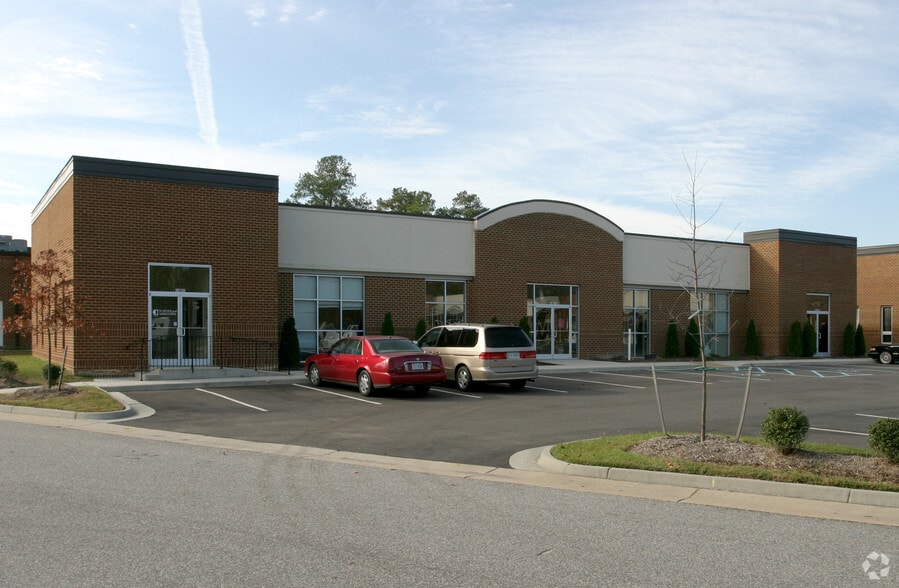1401 Kempsville Rd, Chesapeake, VA for lease - Primary Photo - Image 1 of 2
