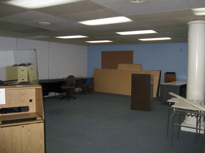 200 Shady Ln, Philipsburg, PA for lease - Building Photo - Image 3 of 16