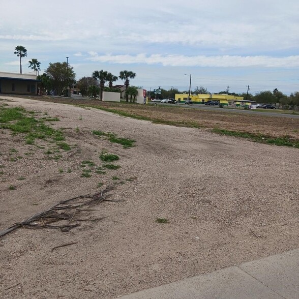 0 E Harrison Ave, Harlingen, TX à vendre - Photo du bâtiment - Image 2 de 7