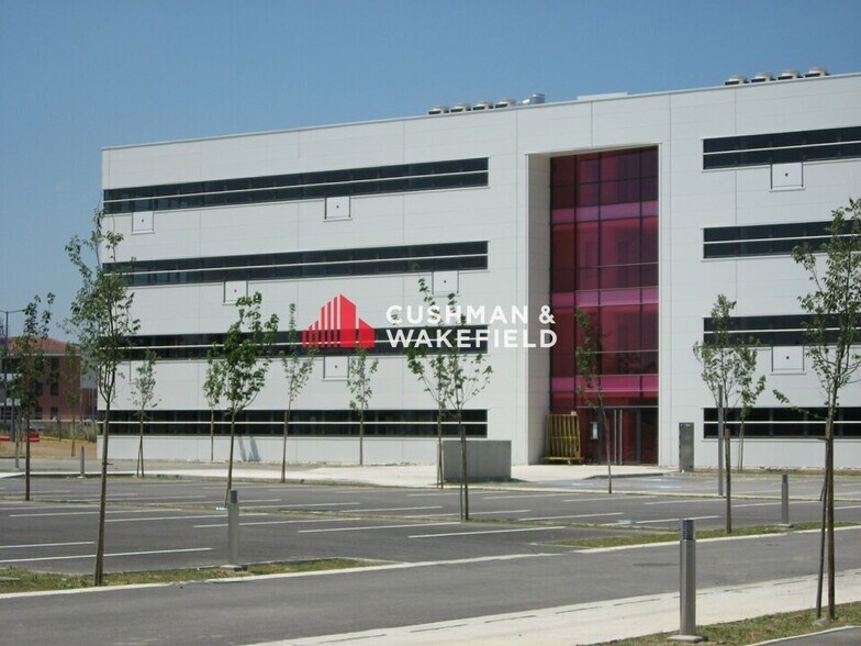 22 Boulevard Déodat De Séverac, Colomiers à louer - Photo du bâtiment - Image 1 de 4
