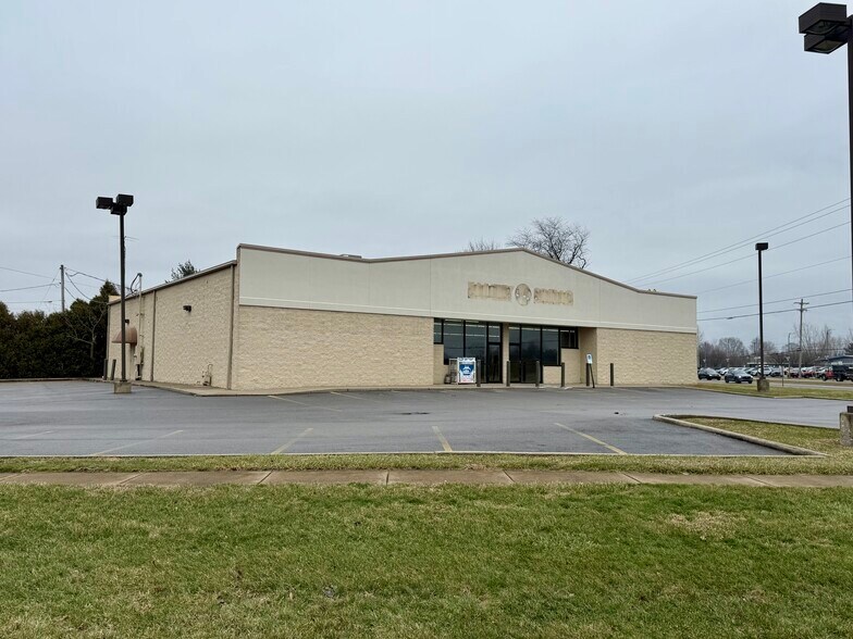 6339 State Route 113, Bellevue, OH à vendre - Photo du bâtiment - Image 2 de 13
