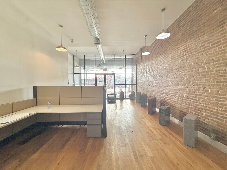 1945 Broadway, Brooklyn, NY for lease - Interior Photo - Image 3 of 13