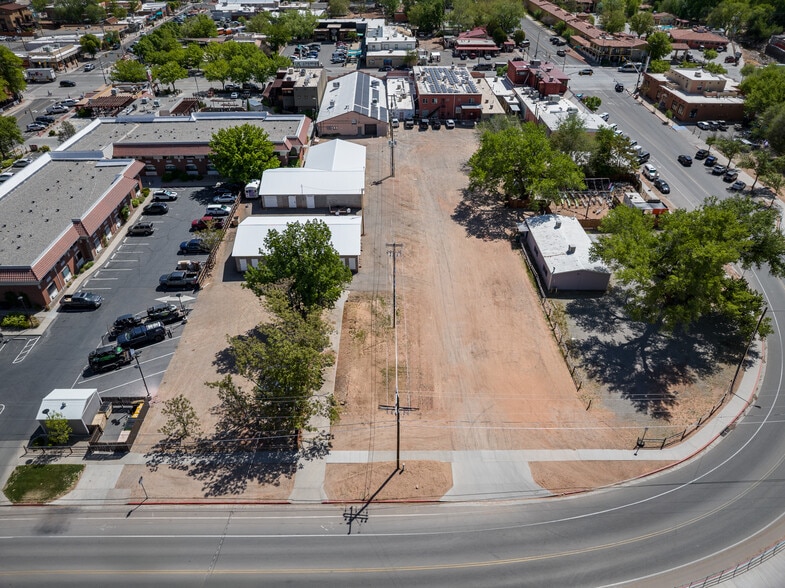 67 S 100 W, Moab, UT à vendre - Photo du bâtiment - Image 3 de 25