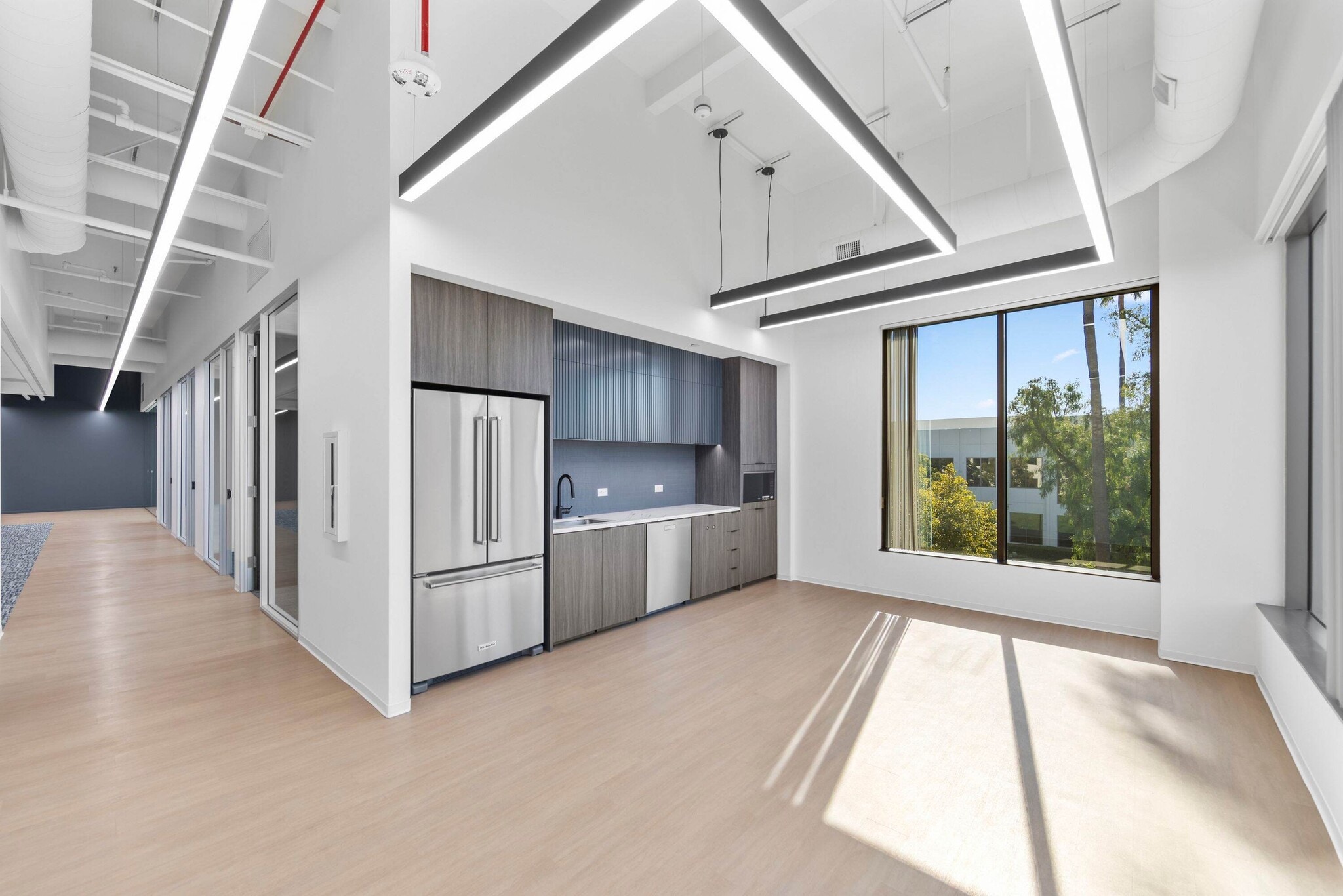 46 Discovery, Irvine, CA for lease Interior Photo- Image 1 of 5