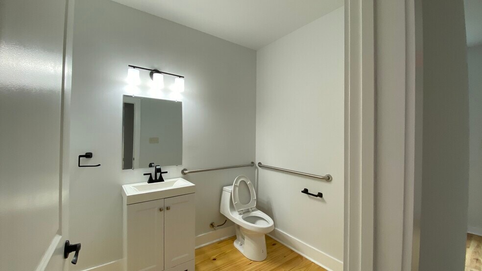 1718 Saint Ann St, New Orleans, LA for lease - Building Photo - Image 2 of 4