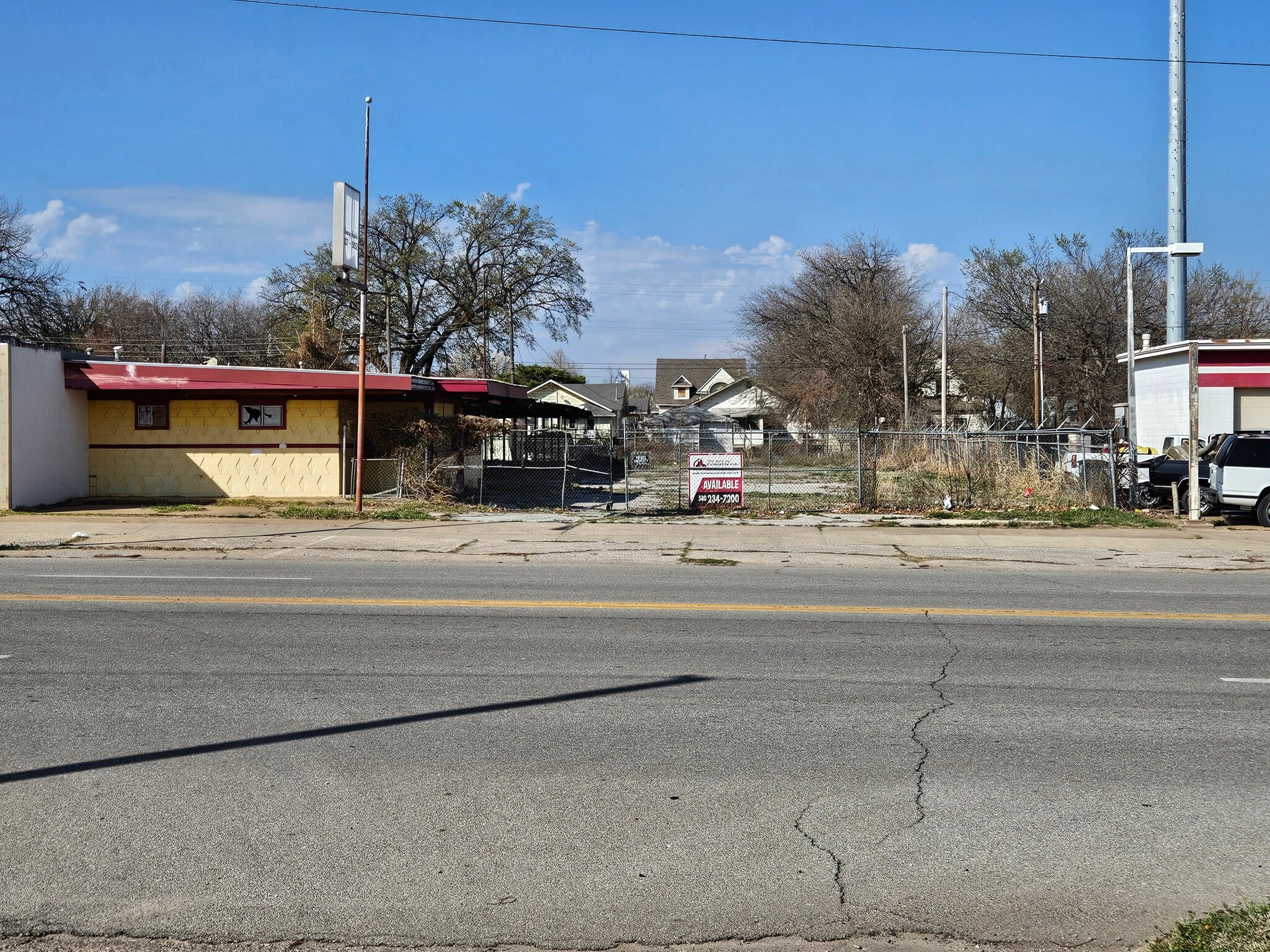 1114 Broadway Avenue Ave, Enid, OK for sale Primary Photo- Image 1 of 6