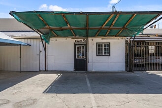 14222-14226 Aetna St, Van Nuys, CA for lease Interior Photo- Image 1 of 15