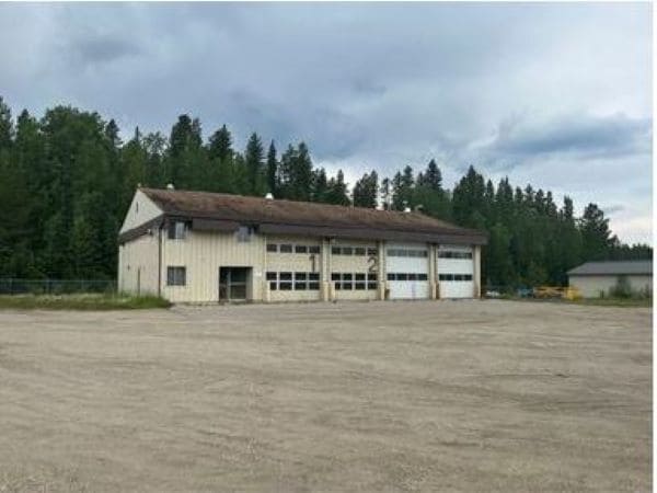5205 49 St, Yellowhead County, AB for sale - Building Photo - Image 2 of 10