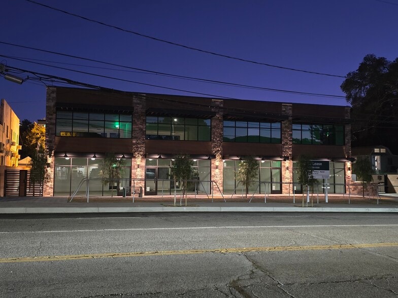 9668 Sunland Blvd, Shadow Hills, CA for lease - Building Photo - Image 3 of 31