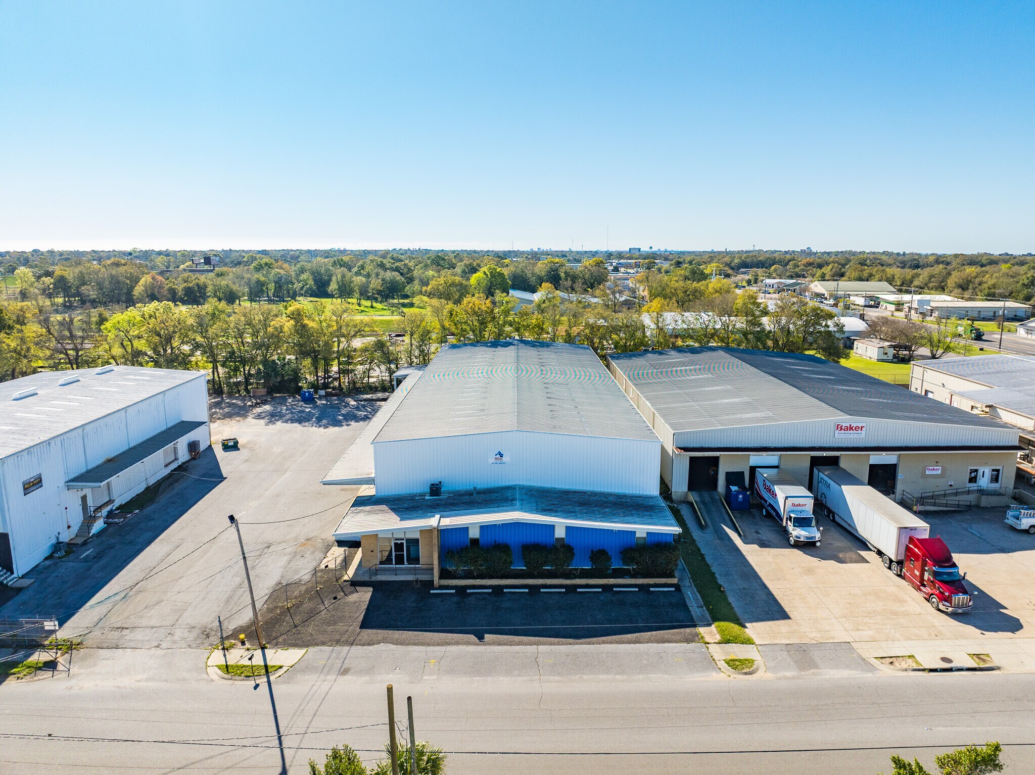 125 Lurton St, Pensacola, FL for lease Primary Photo- Image 1 of 16