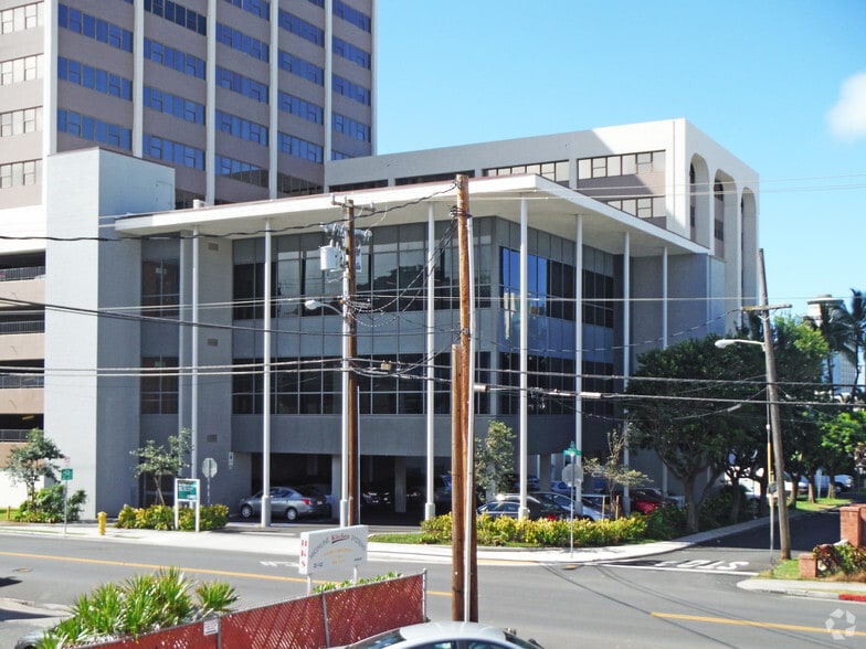 1314 S king St, Honolulu, HI for lease - Building Photo - Image 3 of 64