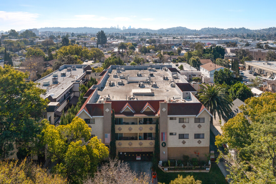 420 W Windsor Rd, Glendale, CA for sale - Building Photo - Image 2 of 18