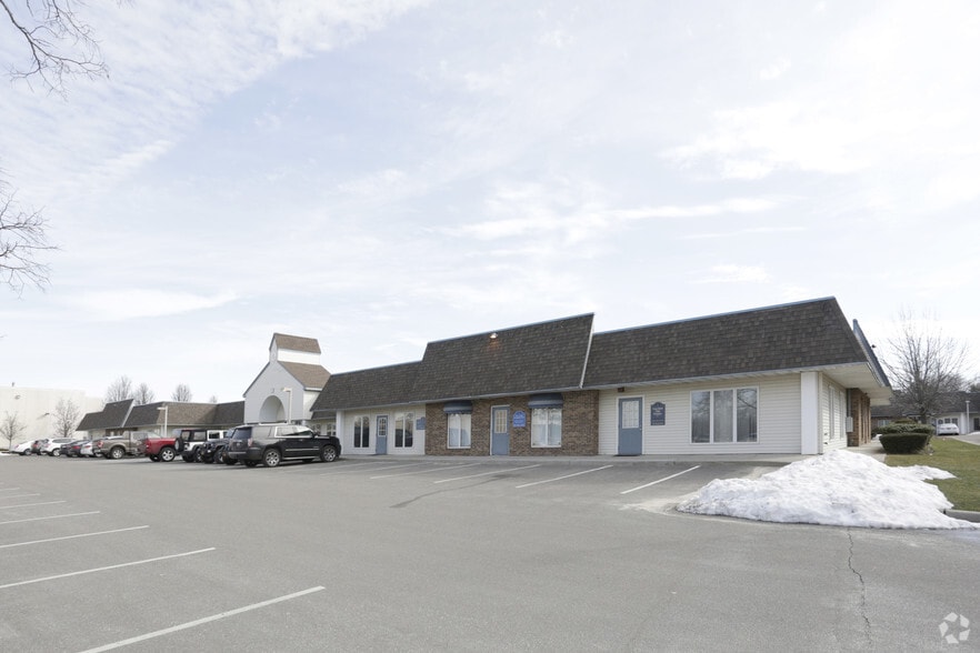 100 S Jersey Ave, Setauket, NY for sale - Primary Photo - Image 2 of 14