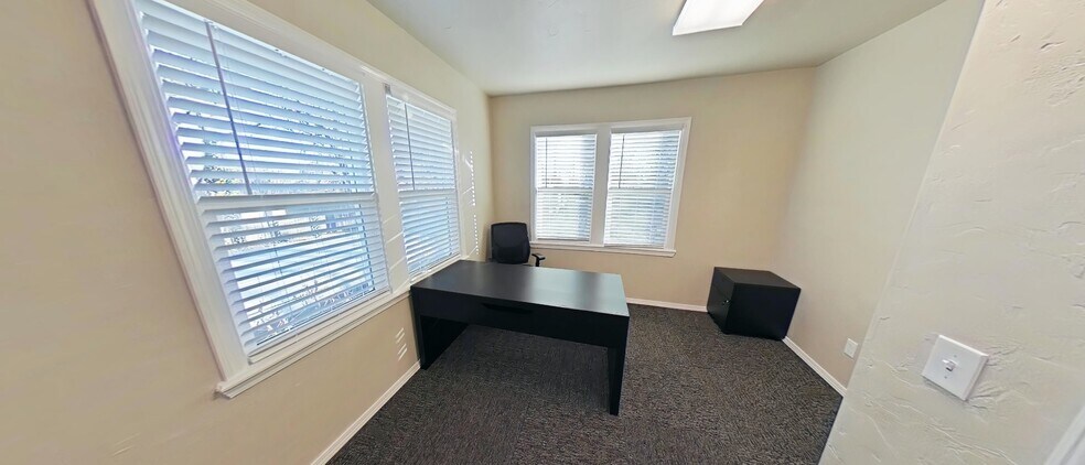 1916 N Drexel Blvd, Oklahoma City, OK à louer - Photo intérieure - Image 1 de 4