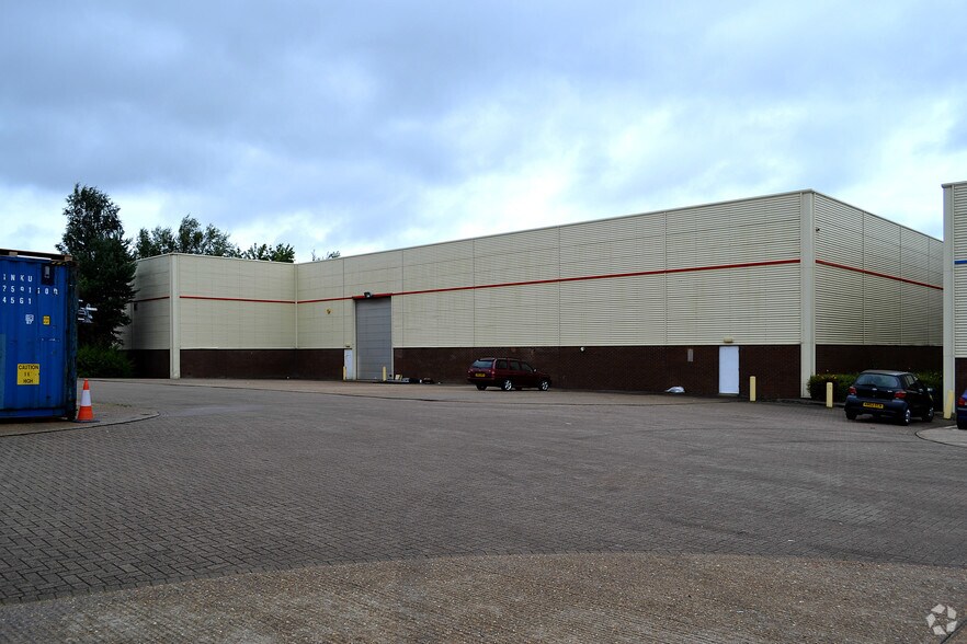 Denbigh Rd, Milton Keynes for lease - Primary Photo - Image 1 of 6