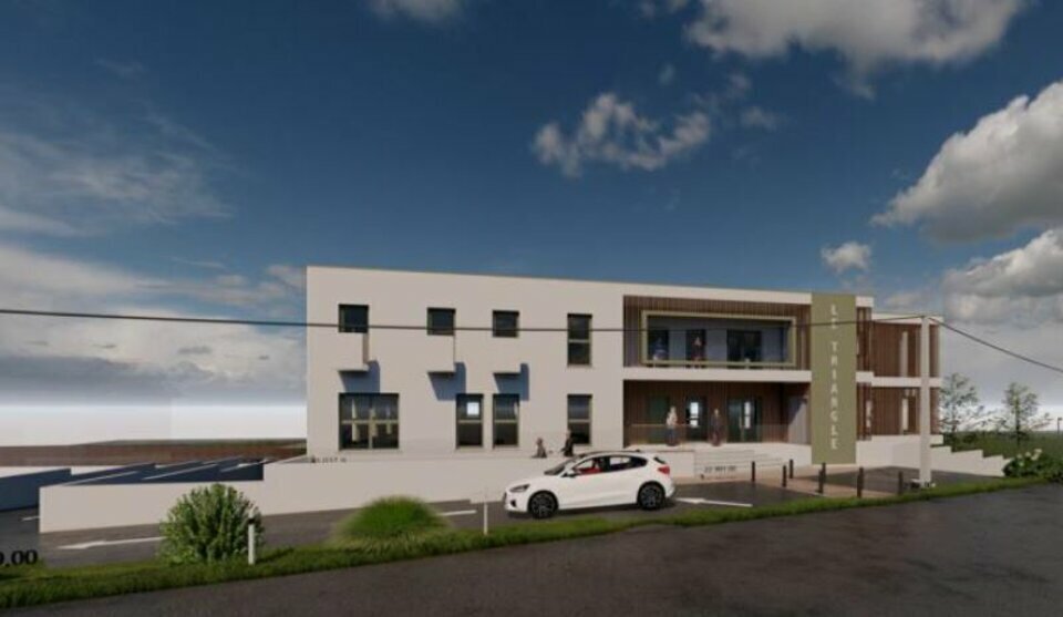 Bureau dans Bourgoin-Jallieu à vendre - Photo du bâtiment - Image 1 de 5