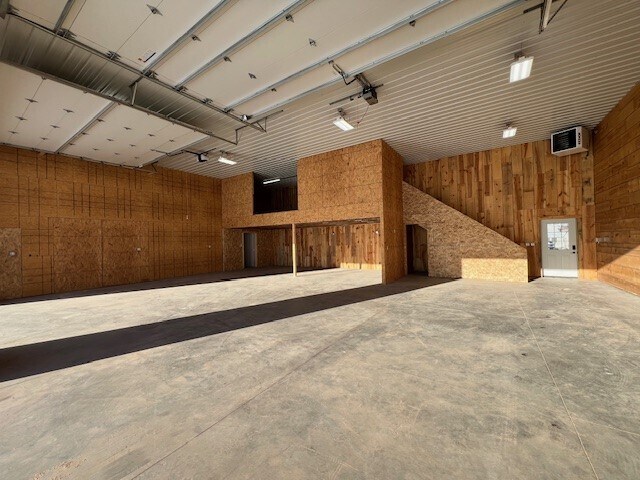 13255 Tl Pl, Piedmont, SD à louer - Photo intérieure - Image 3 de 12