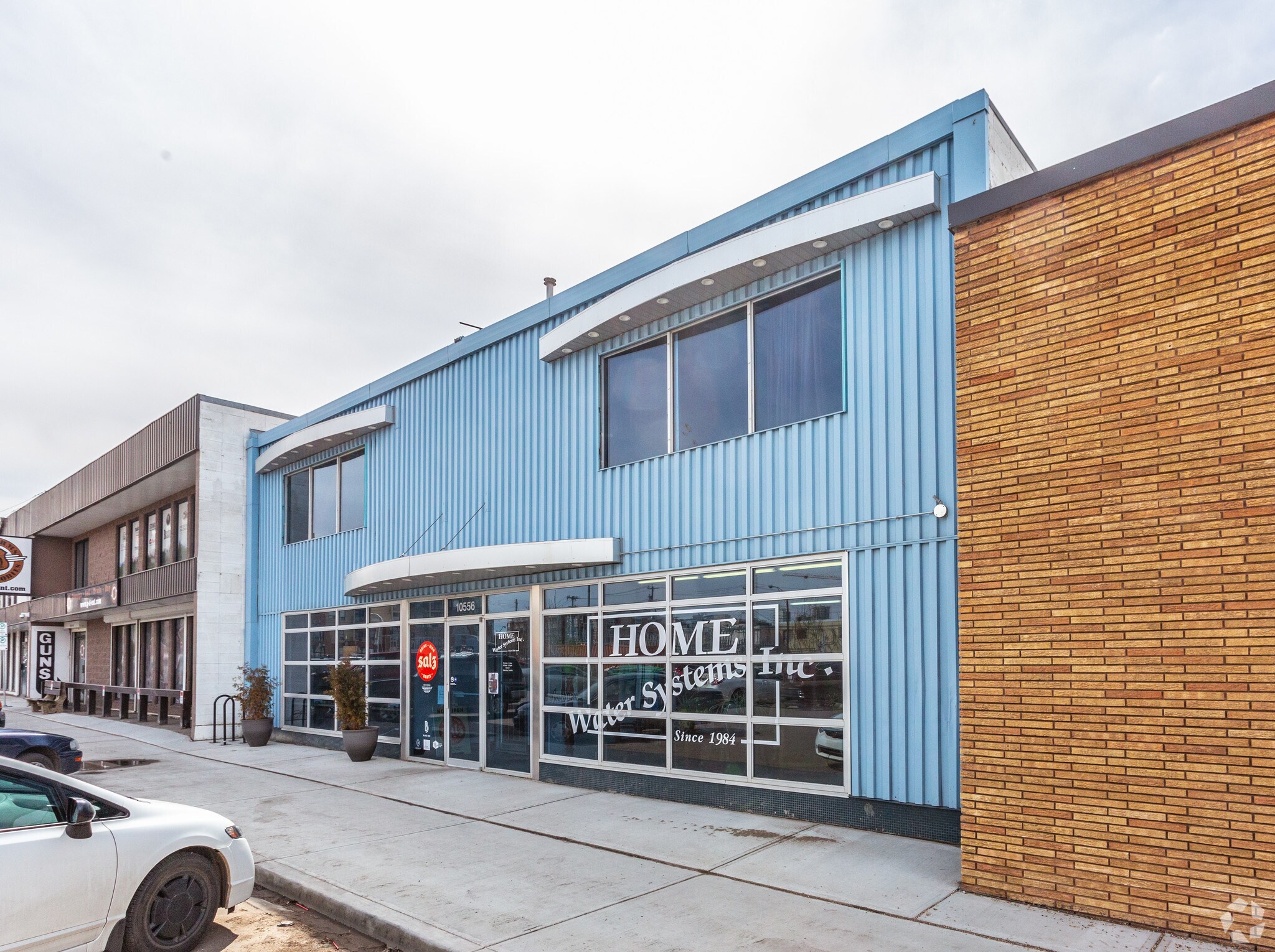 10556 115 St NW, Edmonton, AB for sale Primary Photo- Image 1 of 1