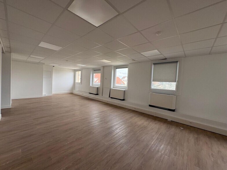 Office in Maisons-Laffitte for sale - Interior Photo - Image 3 of 4