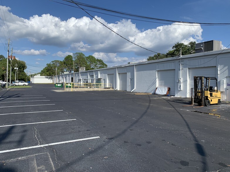 11902-11970 Race Track Rd, Tampa, FL à louer - Photo du bâtiment - Image 3 de 15