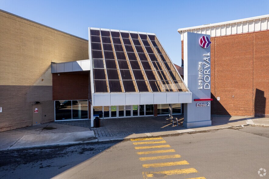 310-484 Av Dorval, Dorval, QC à louer - Photo du bâtiment - Image 2 de 13